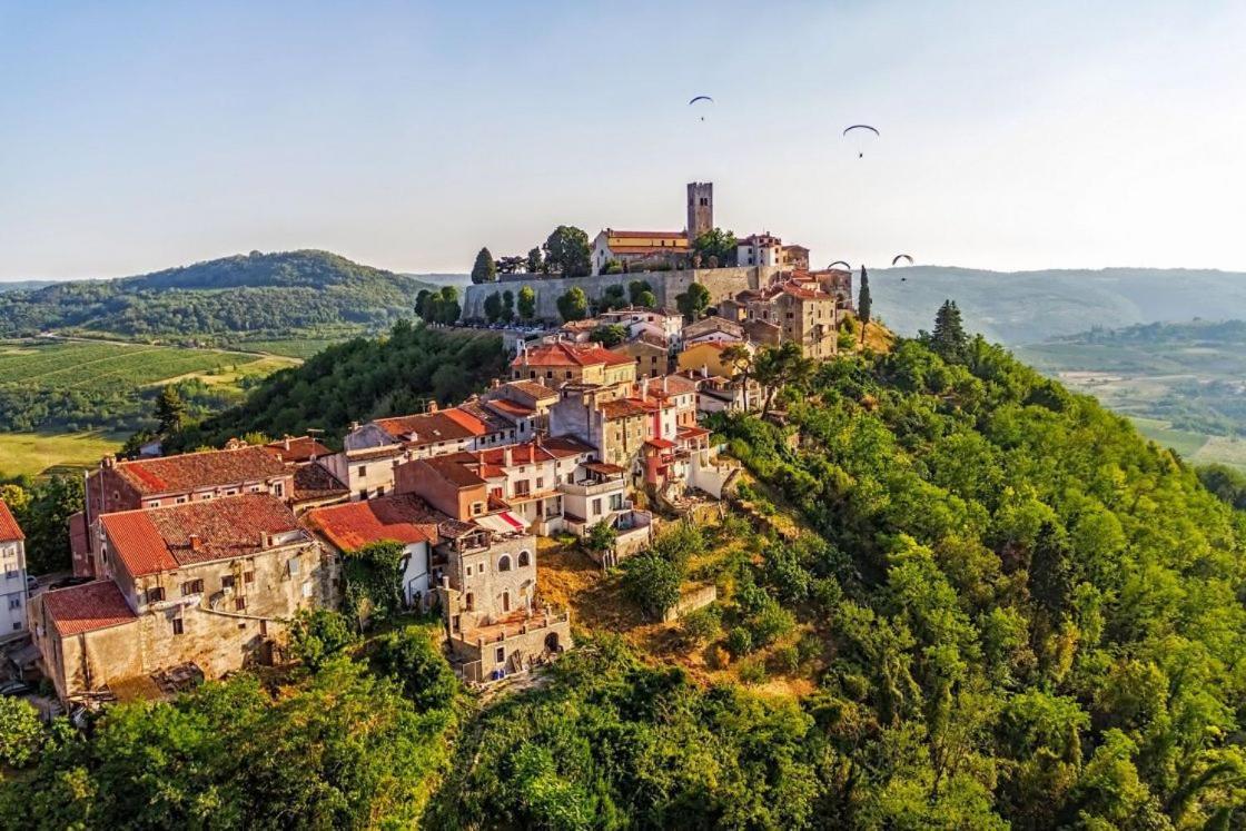 Apartmani Hrelja Labinci Bagian luar foto